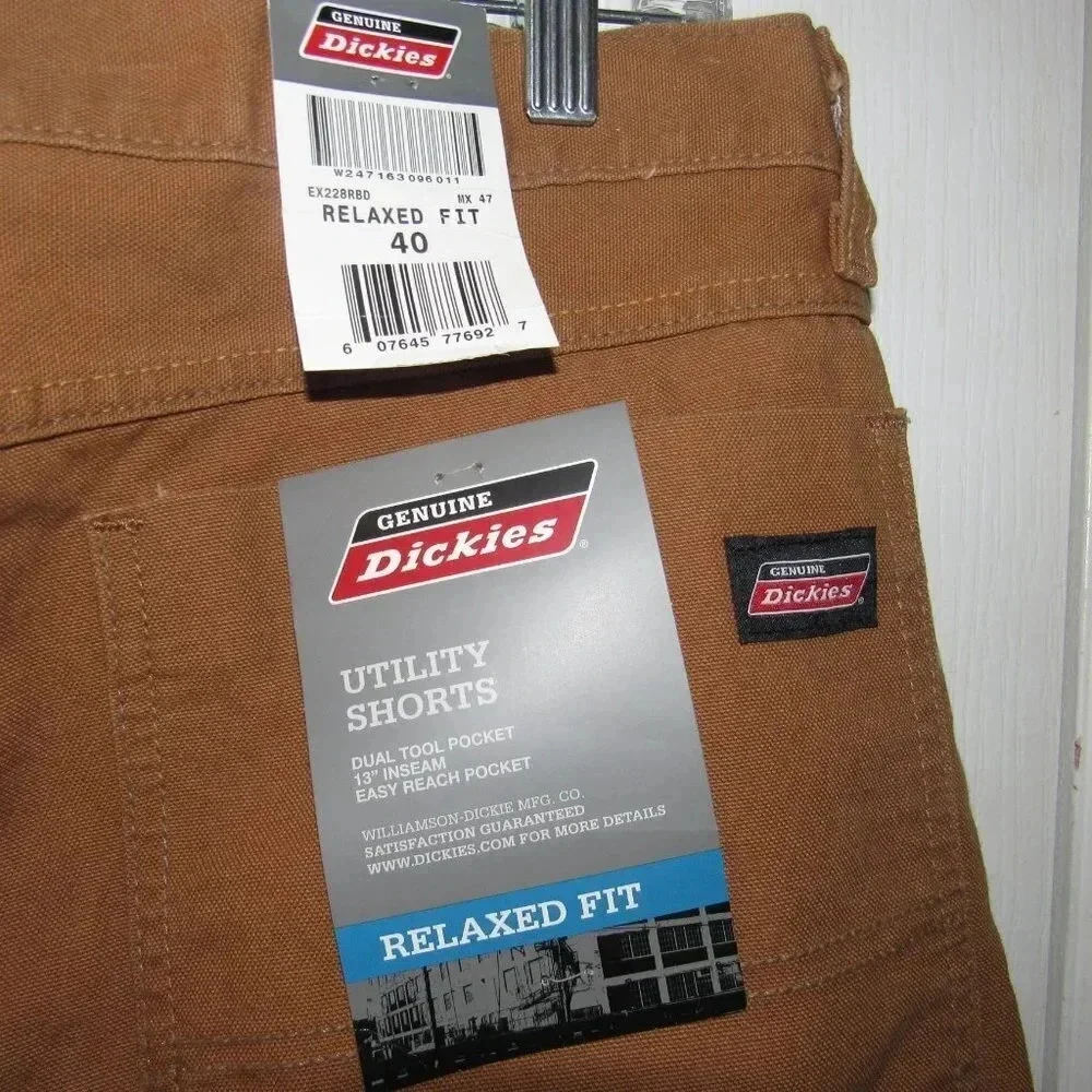 NWT DICKIES Relaxed Fit Dual Tool Pocket Utility Tan Shorts Size 40 (13” inseam)